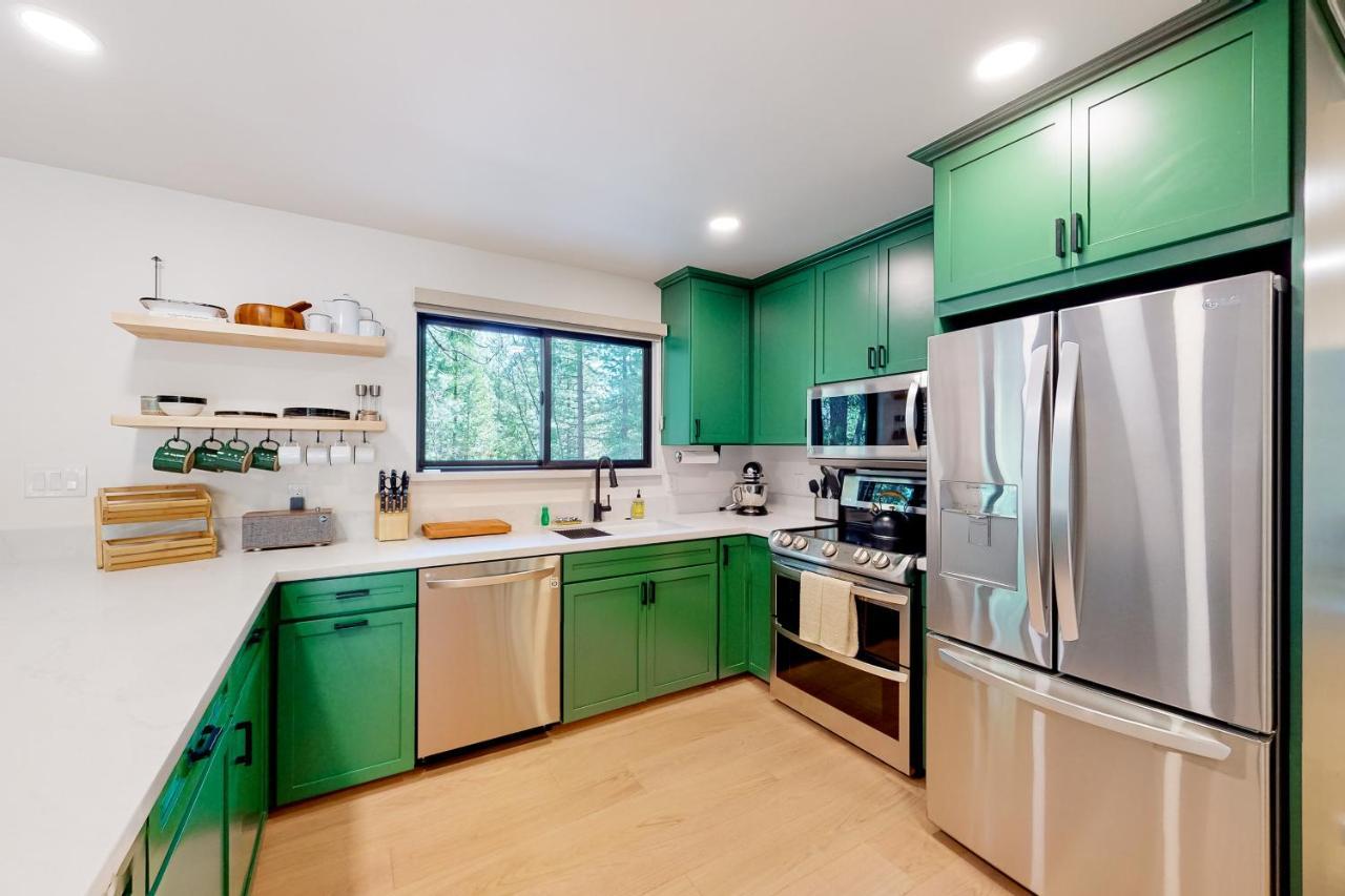 Piney Point Villa Arnold Exterior photo